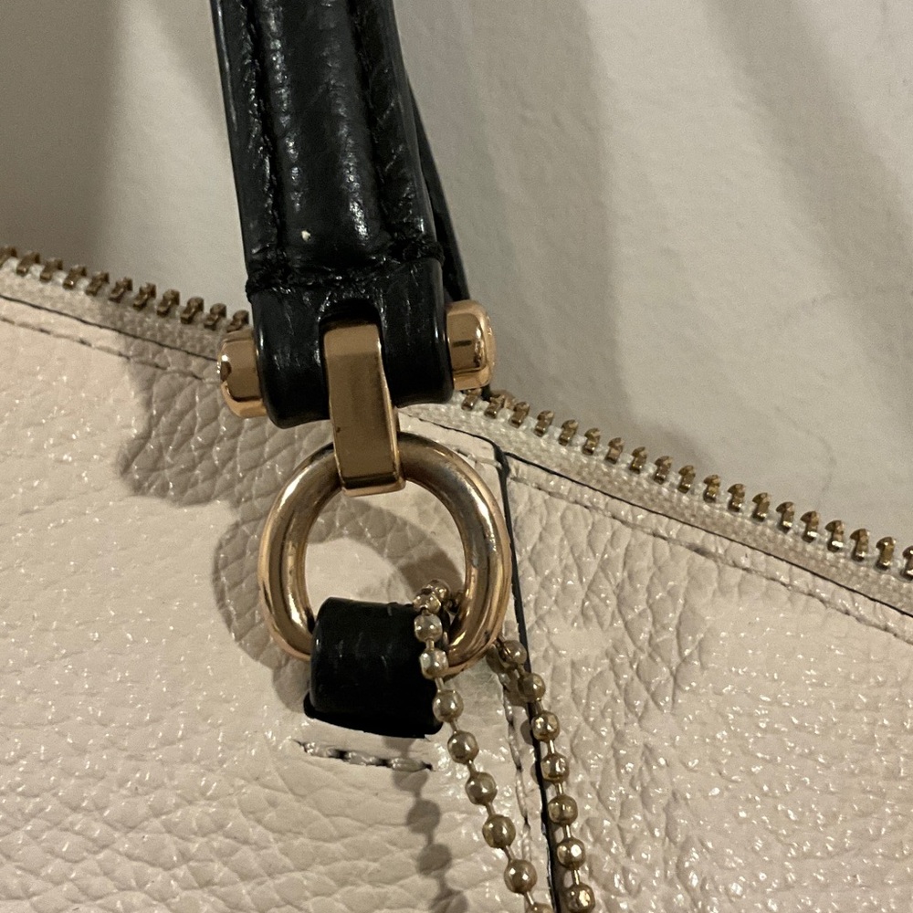 Coach Cream Tote with Black Handles - Picture 6 of 16